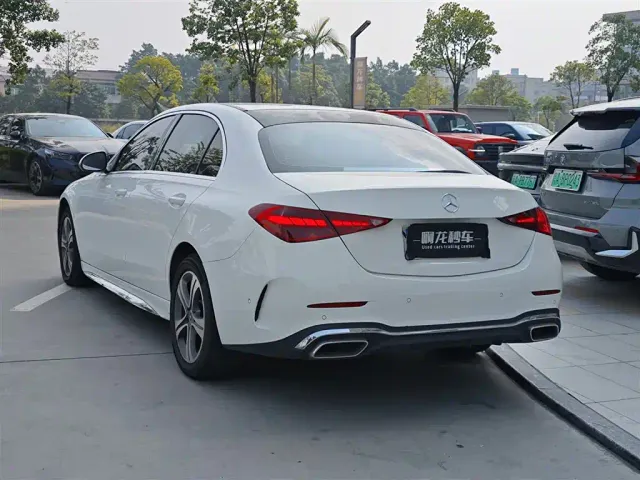 Mercedes-Benz C-Class — Фото автомобиля 7