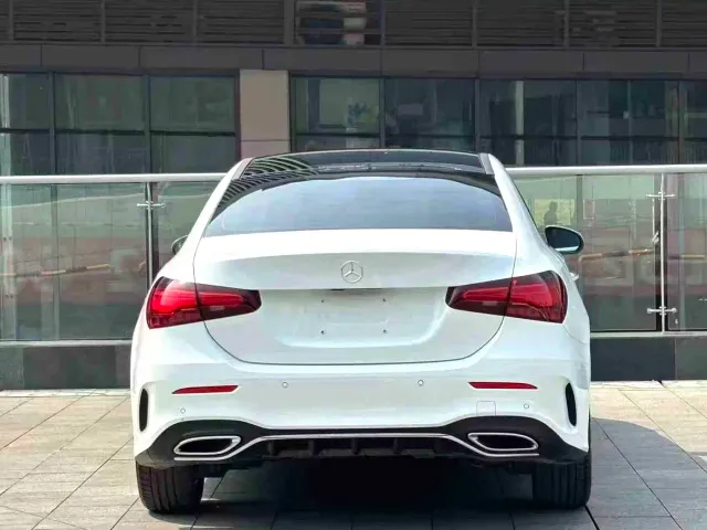 Mercedes-Benz A-Class — Фото автомобиля 10