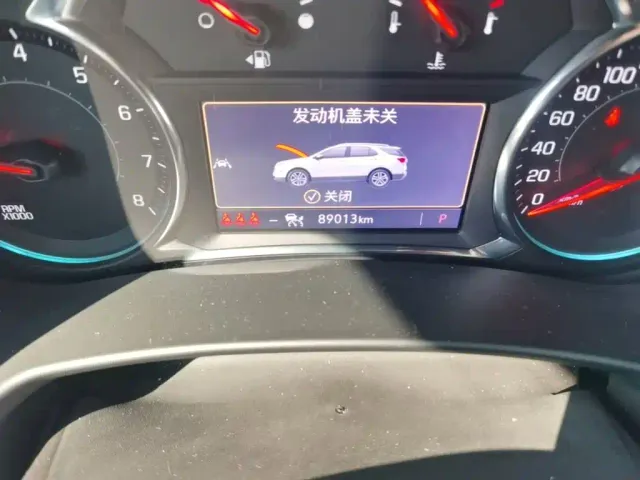 Chevrolet Equinox — Фото автомобиля 8