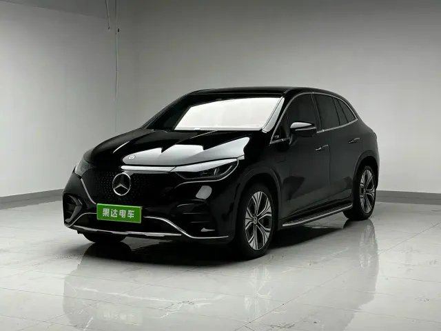 Фотография автомобиля — Mercedes-Benz EQE SUV