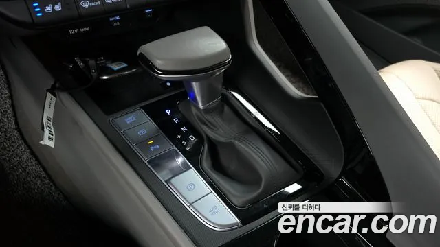 Hyundai AVANTE Новый Avante (CN7) — Фото автомобиля 9