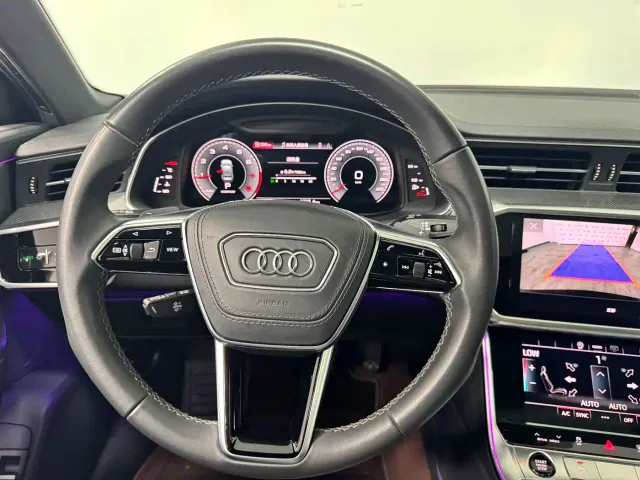 Audi A6L — Фото автомобиля 10