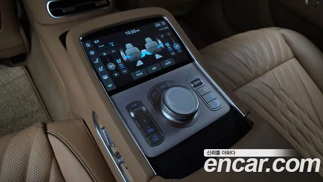 Genesis G90 — Фото автомобиля 15