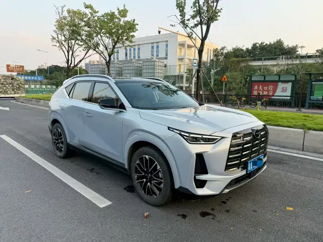 GAC Trumpchi GS4 — Фото автомобиля 2