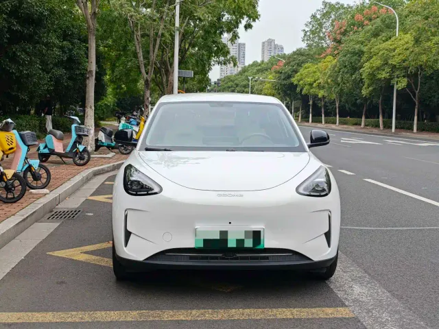 Geely Starry Wish — Фото автомобиля 2