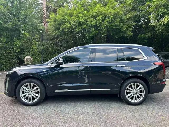 Cadillac Cadillac XT6 2022 2.0T 6-Seater 2WD Luxury Edition — Фото автомобиля 12