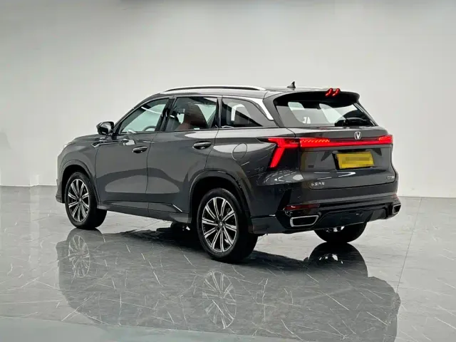 Changan CS75 Plus — Фото автомобиля 4