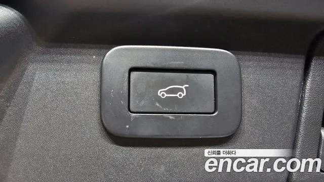 Land Rover Range Rover Velar Range Rover Velar 3.0 P400 R-Dynamic HSE — Фото автомобиля 20