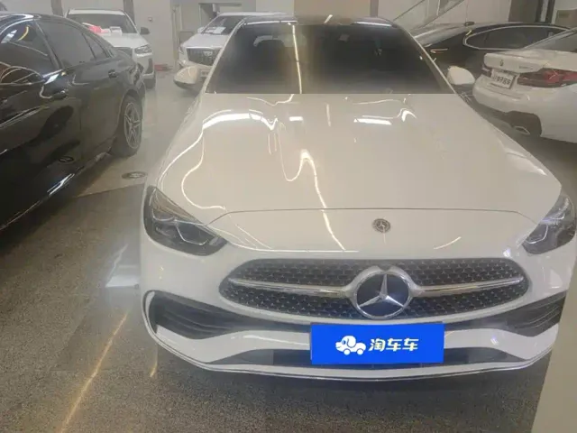 Mercedes-Benz C-Class — Фото автомобиля 2