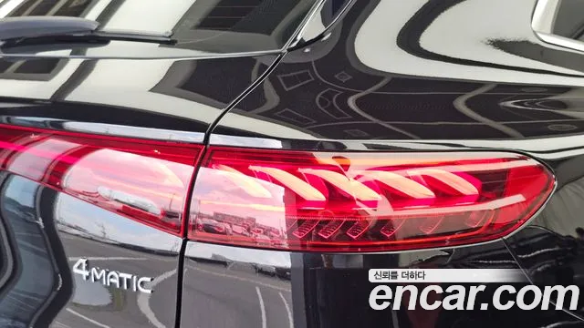 Mercedes-Benz EQS — Фото автомобиля 16