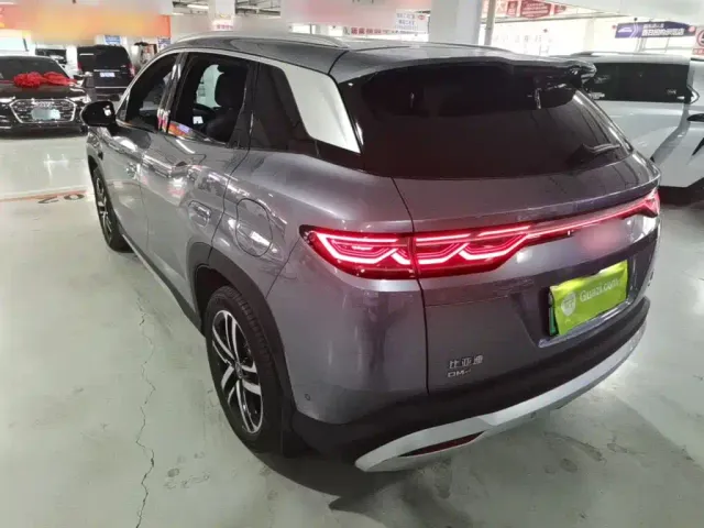 BYD Song L DM-i — Фото автомобиля 4