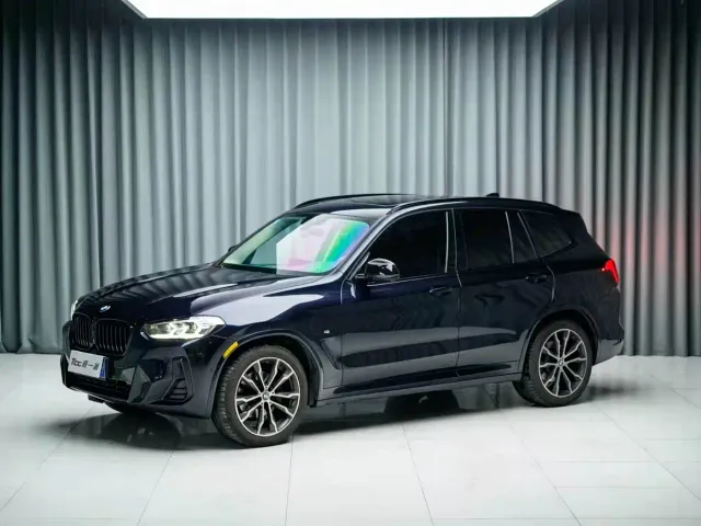 Фотография автомобиля — BMW X3