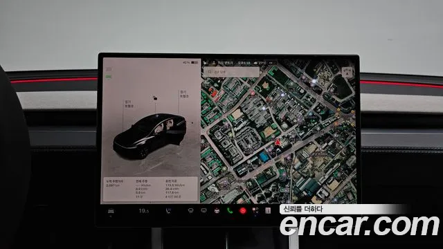 Tesla Model Y — Фото автомобиля 13
