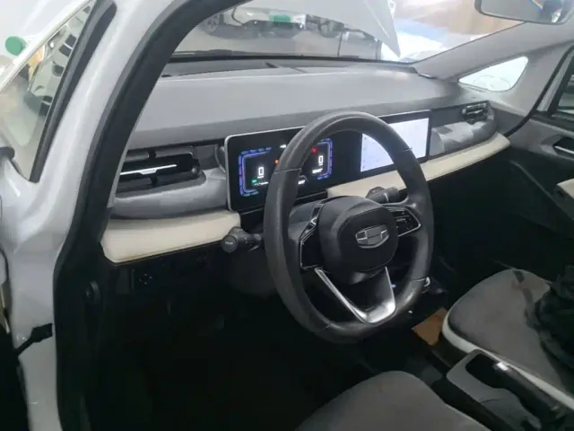 Geely Geometry E Firefly — Фото автомобиля 9