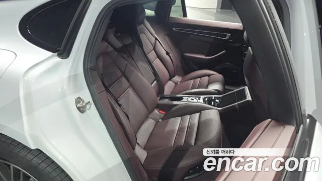 Porsche Panamera 971 — Фото автомобиля 17