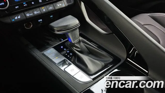Hyundai Avante CN7 — Фото автомобиля 12