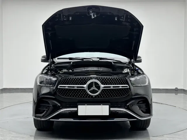 Mercedes-Benz GLE-Class — Фото автомобиля 26