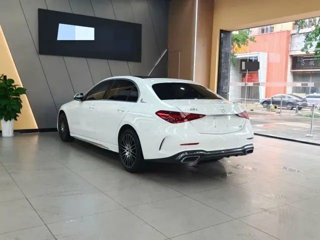 Mercedes-Benz C-Class — Фото автомобиля 7