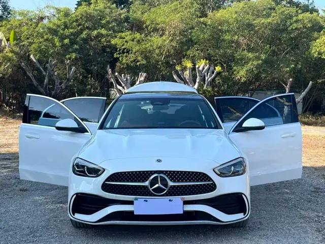 Mercedes-Benz C-Class — Фото автомобиля 4