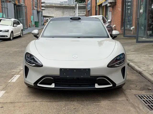 Xiaomi SU7 — Фото автомобиля 2