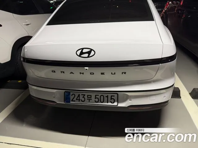 Hyundai Grandeur — Фото автомобиля 2