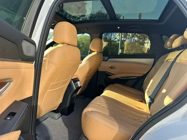 BYD Song L DM-i — Фото автомобиля 6