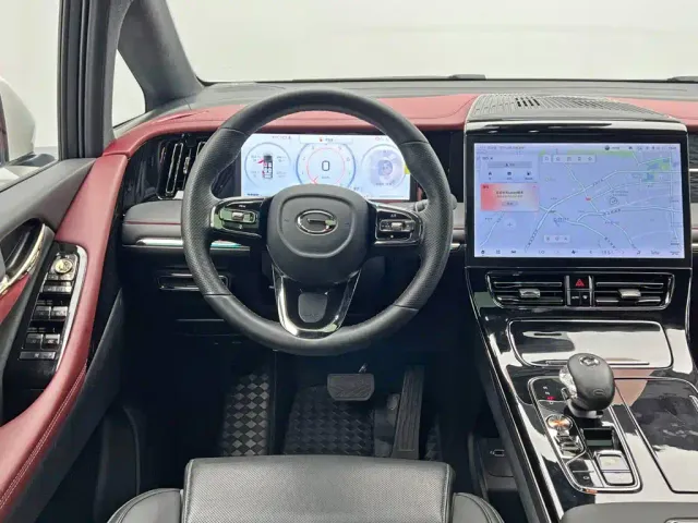 GAC Trumpchi M8 — Фото автомобиля 20