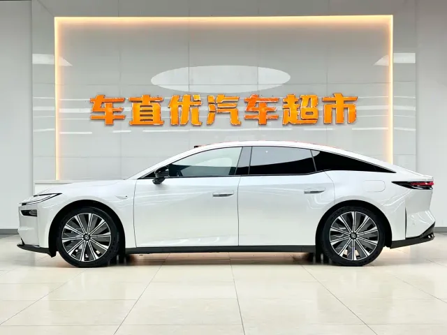 Toyota BoZhi 7 — Фото автомобиля 4
