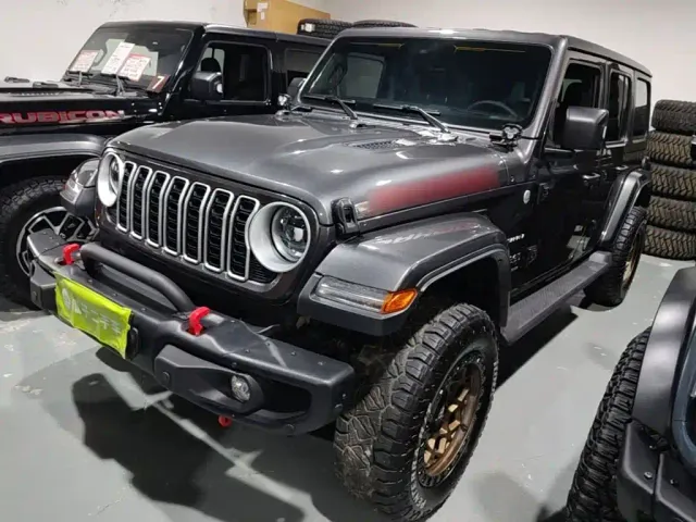 Фотография автомобиля — Jeep Wrangler