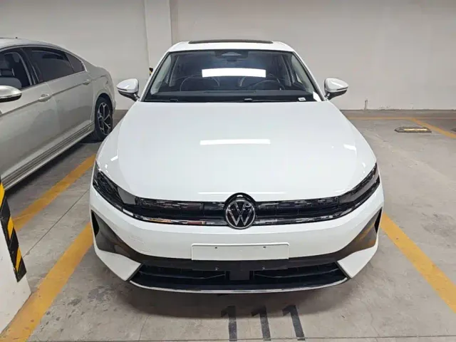 Volkswagen Sagitar — Фото автомобиля 2