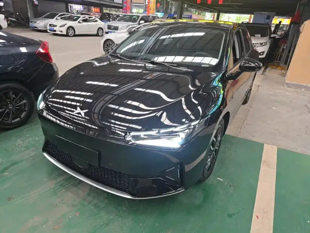 Фотография автомобиля — Xpeng P5