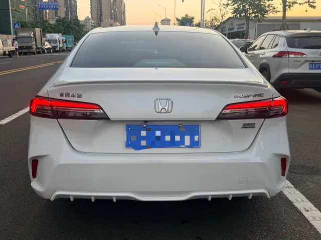 Honda Inspire — Фото автомобиля 6