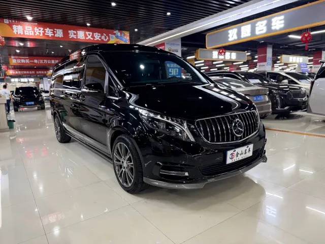 Mercedes-Benz V-Class — Фото автомобиля 3