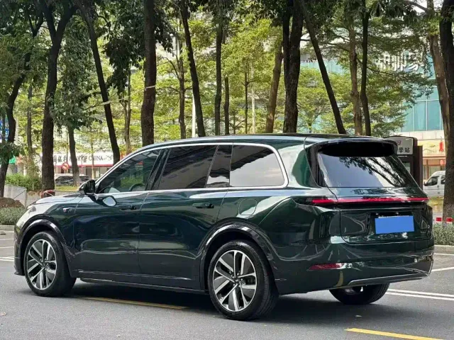 Li Auto L9 — Фото автомобиля 3