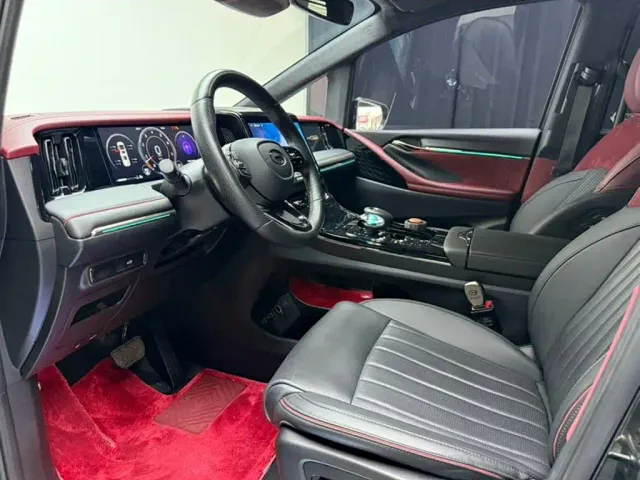 GAC Trumpchi M8 — Фото автомобиля 4