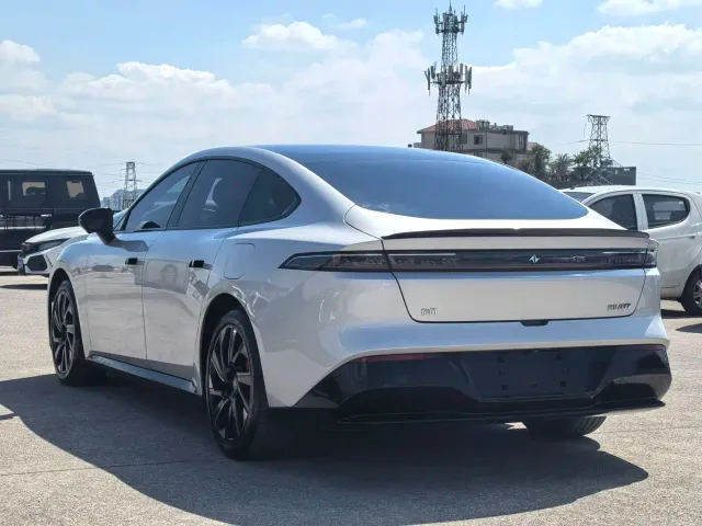 Dongfeng Yipai eπ007 2024 620Pro Edition — Фото автомобиля 6