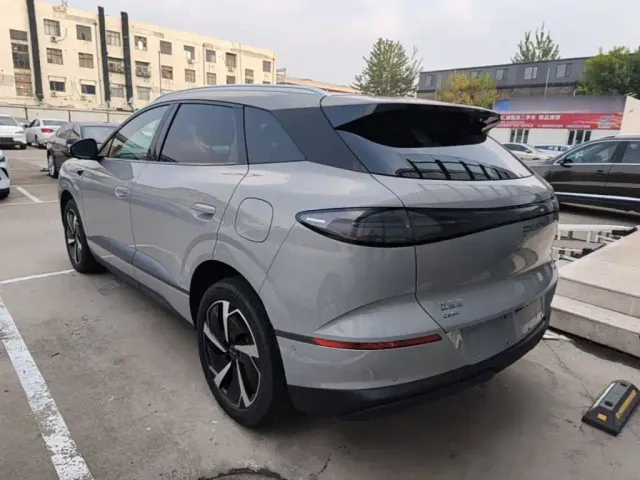BYD Sealion 06 — Фото автомобиля 4