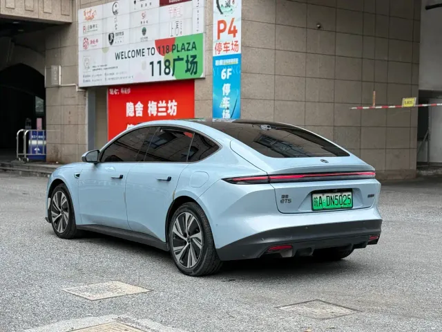 Nio ET5 — Фото автомобиля 7