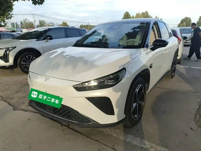 Фотография автомобиля — Hozon Neta L