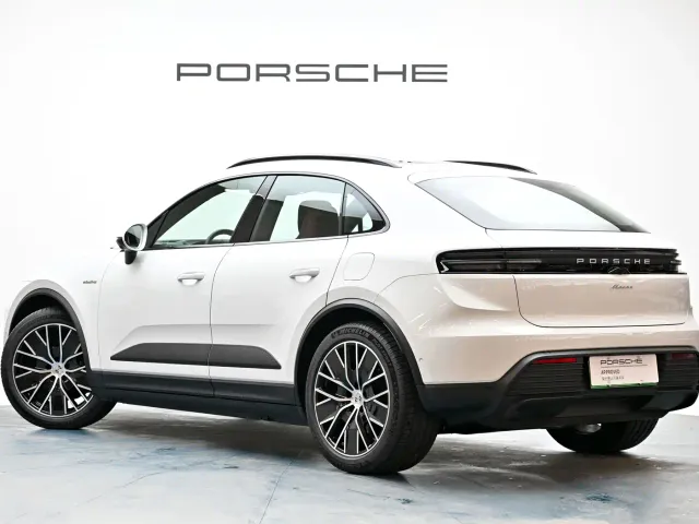 Porsche Macan EV — Фото автомобиля 15