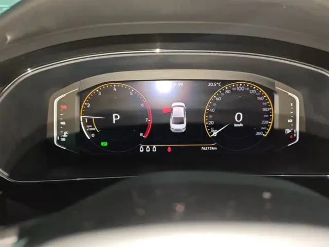 Volkswagen Passat — Фото автомобиля 11