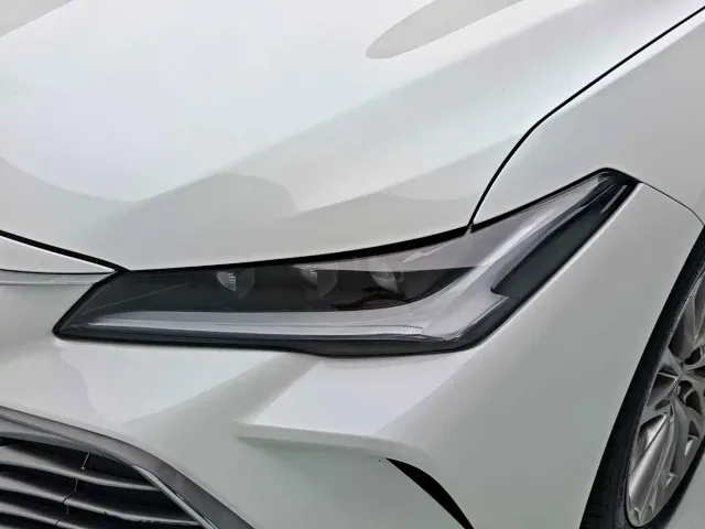 Toyota Avalon — Фото автомобиля 22