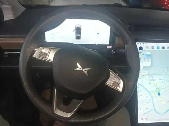 Xpeng P5 — Фото автомобиля 10
