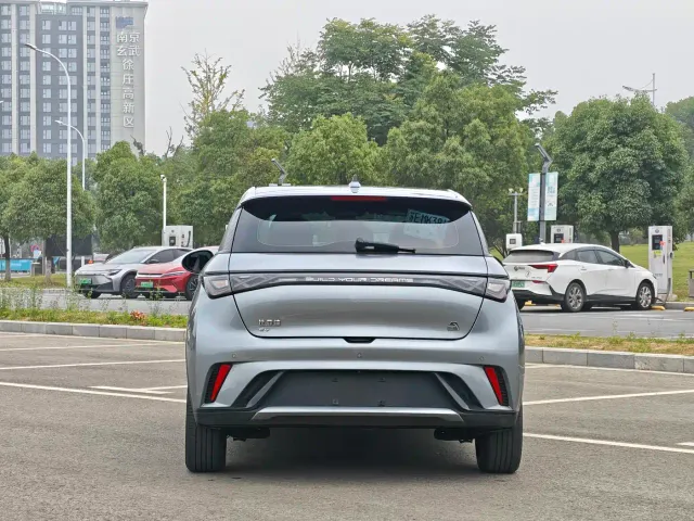 BYD Dolphin — Фото автомобиля 6