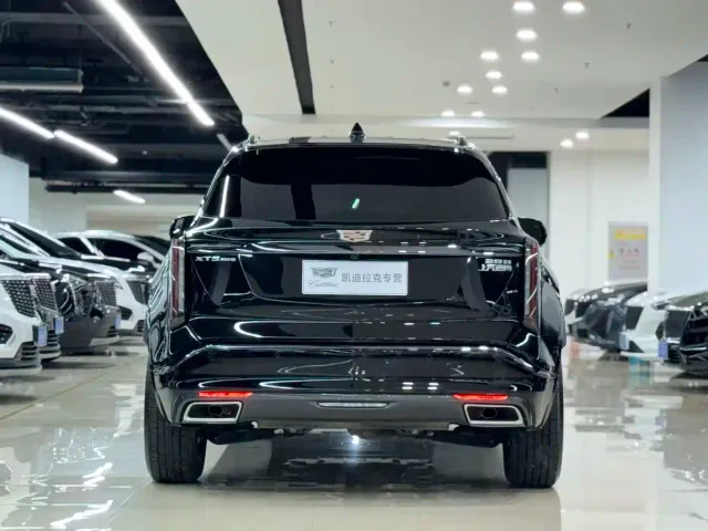 Cadillac XT5 — Фото автомобиля 4