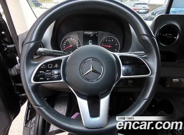 Mercedes-Benz Sprinter — Фото автомобиля 8