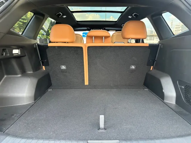 Geely Boyue L — Фото автомобиля 25