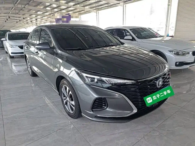 Changan Eado — Фото автомобиля 3