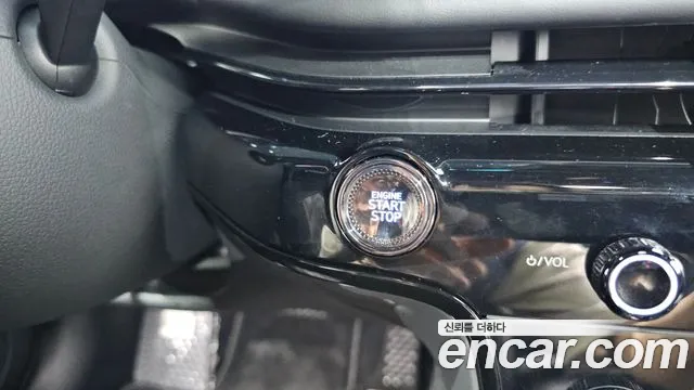 Genesis G80 Бензин 3.5 турбо AWD — Фото автомобиля 8