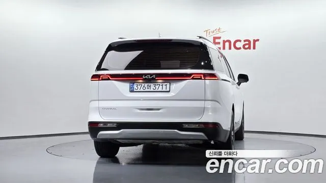 Kia Canival Carnival 4 поколение 9 мест Prestige — Фото автомобиля 4